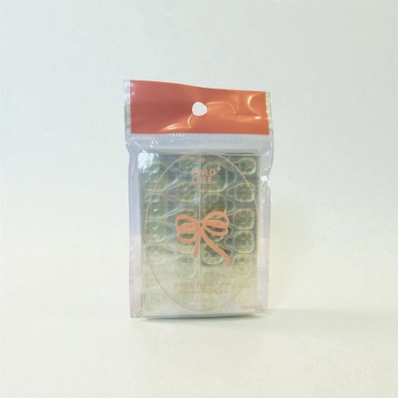 لاصقات أظافر صناعيه